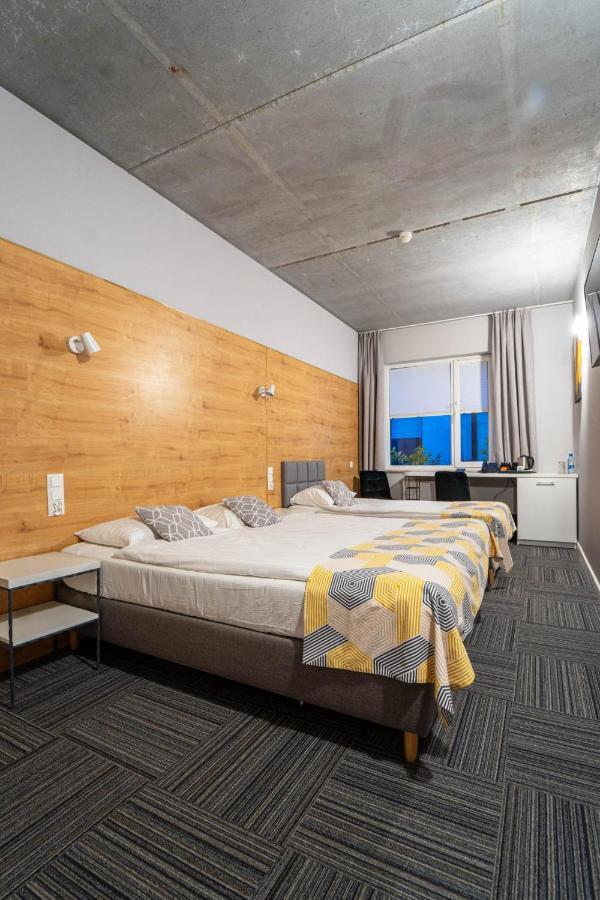 Hotel 107 Румя Экстерьер фото