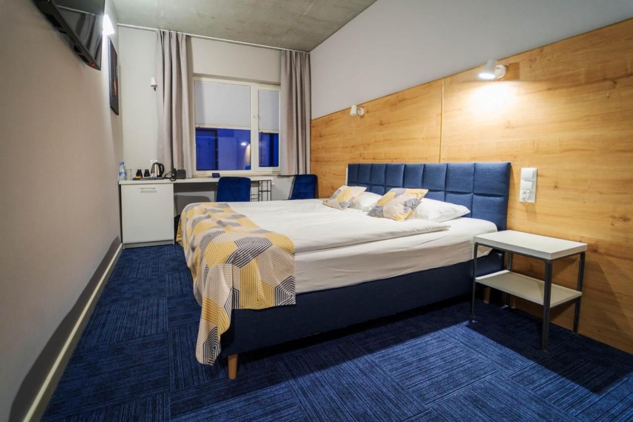 Hotel 107 Румя Экстерьер фото